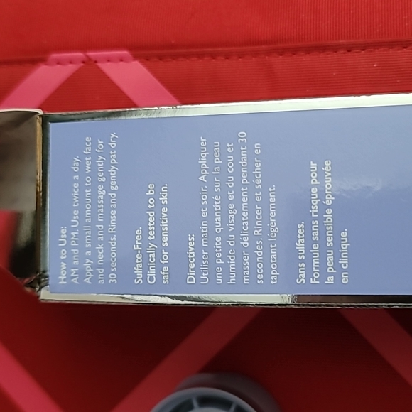 Kate Somerville Goat Milk Moisturizing Cleanser NWT - Picture 3 of 5